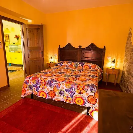 Donna Laura Casa Vacanze SantʼIppolito